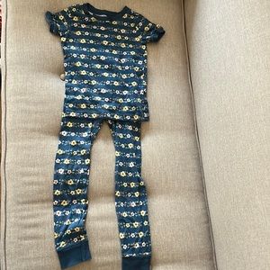 Old Navy Girls Pajama Set